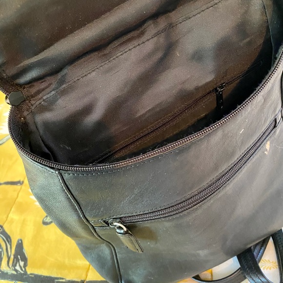 Vintage Tignanello Mini Backpack - Picture 3 of 5